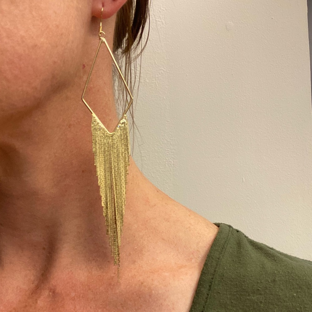 New: gold statement earrings - Picture 2 of 3